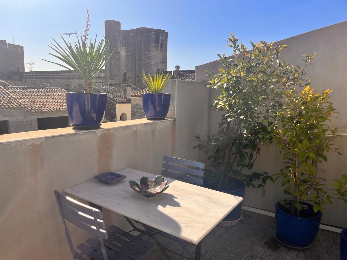 Belle Chambre Spacieuse, Tropezienne, Vue Remparts, Clim, Parking Aigues-Mortes Exterior photo