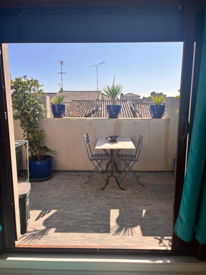 Belle Chambre Spacieuse, Tropezienne, Vue Remparts, Clim, Parking Aigues-Mortes Exterior photo