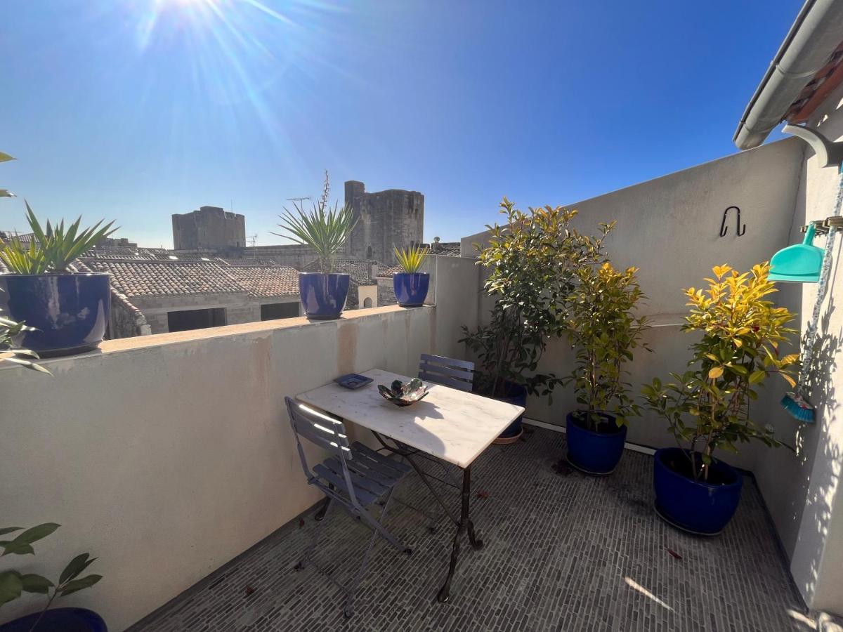 Belle Chambre Spacieuse, Tropezienne, Vue Remparts, Clim, Parking Aigues-Mortes Exterior photo